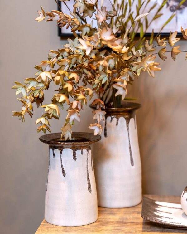 keramiko-bazo-fylliana-fl3590-leyko-mpronze-chroma-15x21ek1733489704.jpg ΚΕΡΑΜΙΚΟ ΒΑΖΟ Fylliana FL3590 ΛΕΥΚΟ-ΜΠΡΟΝΖΕ ΧΡΩΜΑ 15x21εκ