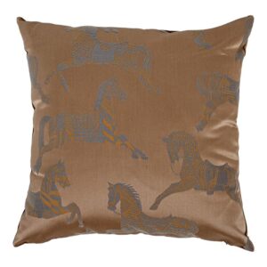 diakosmitiko-maxilari-fylliana-horse-whisper-chryso-chroma-45x45x10ek1782375304.jpg ΔΙΑΚΟΣΜΗΤΙΚΟ ΜΑΞΙΛΑΡΙ Fylliana Horse Whisper ΧΡΥΣΟ ΧΡΩΜΑ 45x45x10εκ